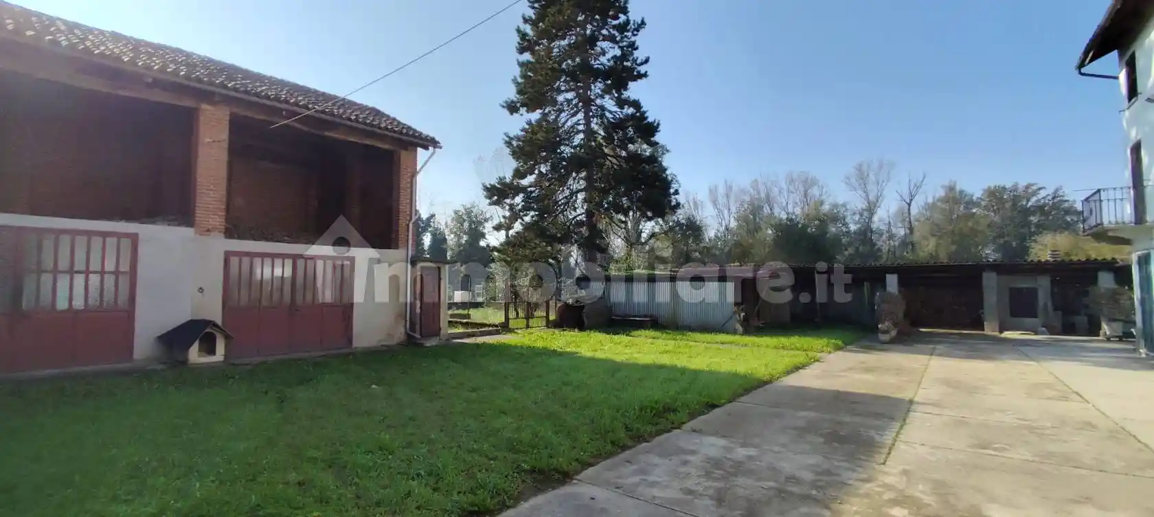 Casale, da ristrutturare, 300 m², Cerro Tanaro - foto 3