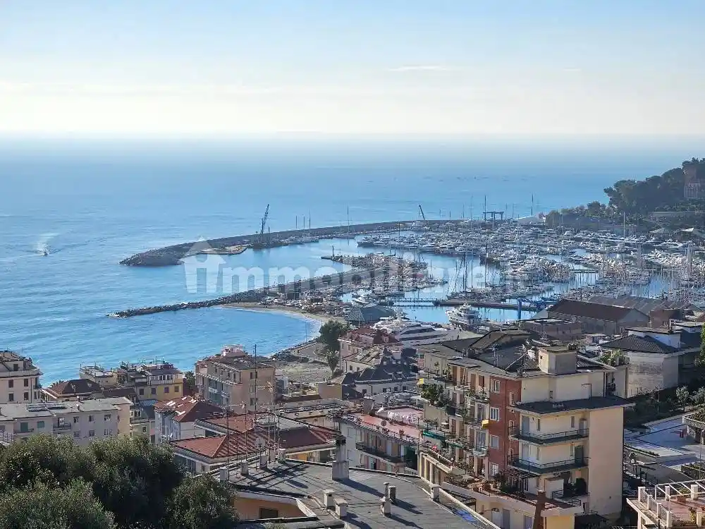 Quadrilocale via Nuova Cantalupo, Cantalupo, Varazze - foto 2