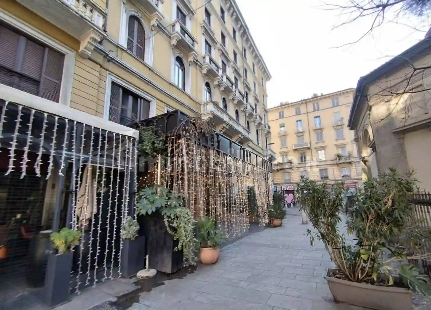 Bilocale via Lazzaro Palazzi 2, Porta Venezia, Milano - foto 4