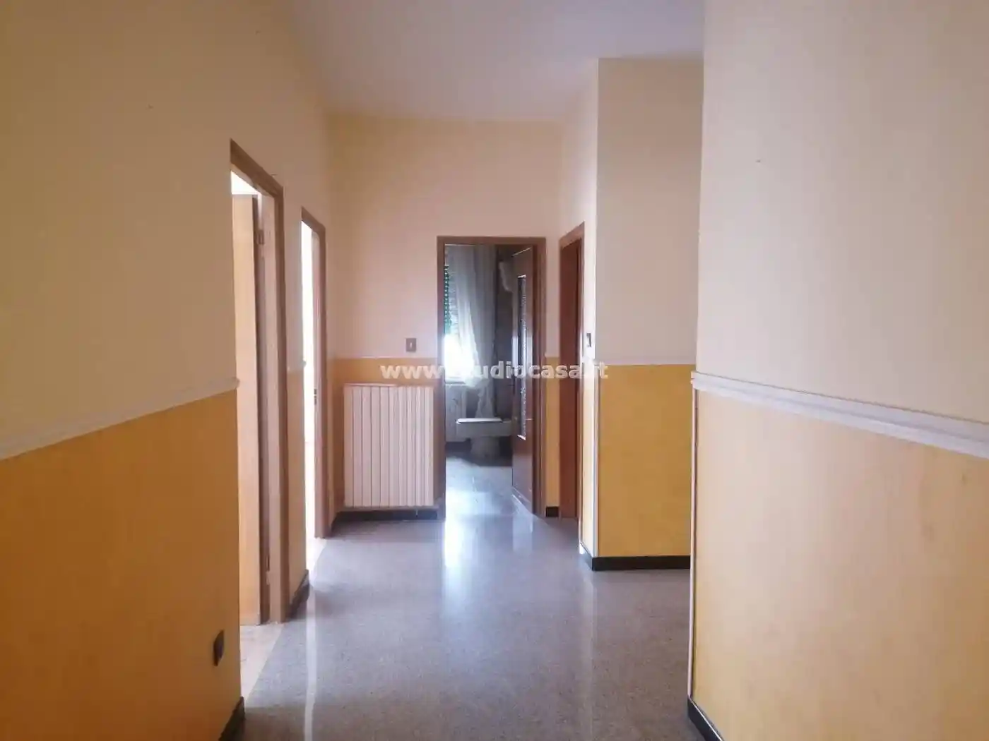 Quadrilocale buono stato, quinto piano, Centro, Crotone - foto 5