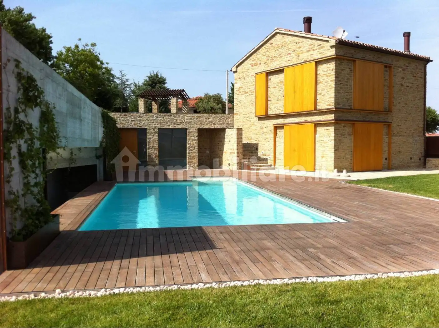 Rustico - Casale in vendita a Apiro