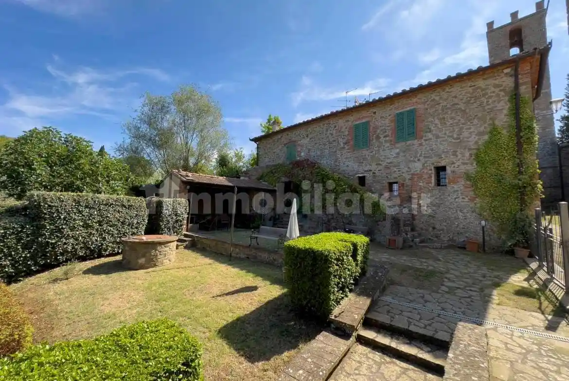 Rustico - Casale in vendita a Gaiole in Chianti