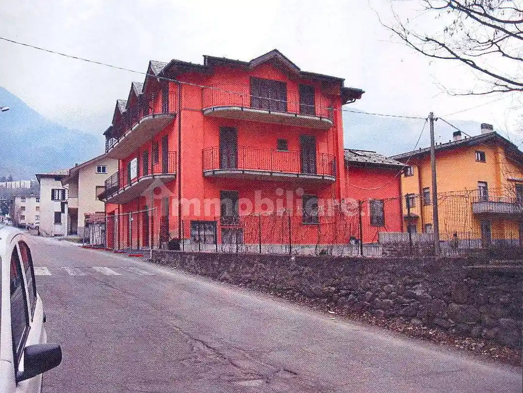 Appartamento in affitto a Berbenno di Valtellina