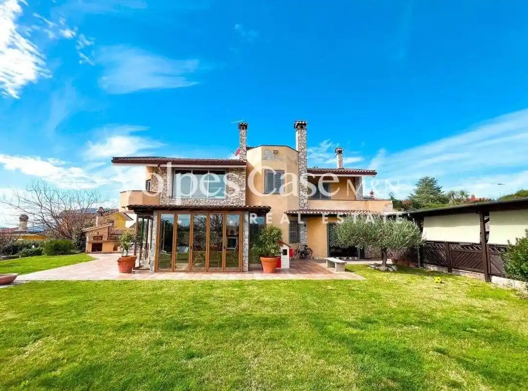 Villa unifamiliare via dell'Auriga, Parco Azzurro, Guidonia Montecelio - foto 3