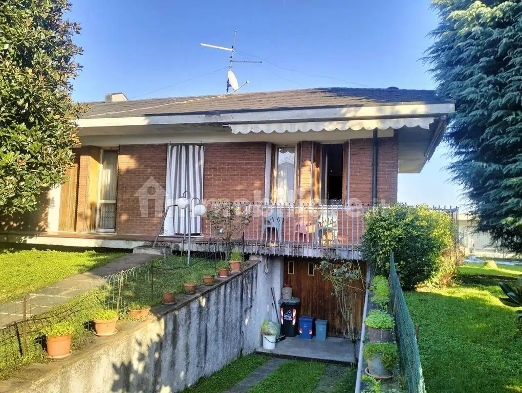 Villa in vendita a Torre Pallavicina