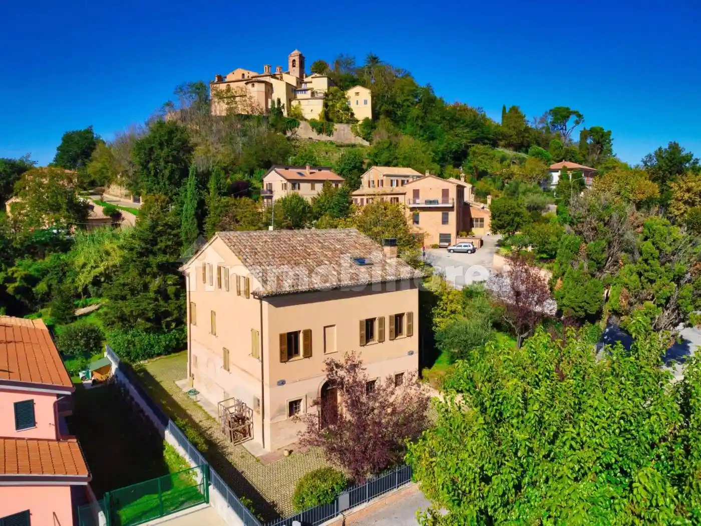 Villa in vendita a Sant'Angelo in Pontano