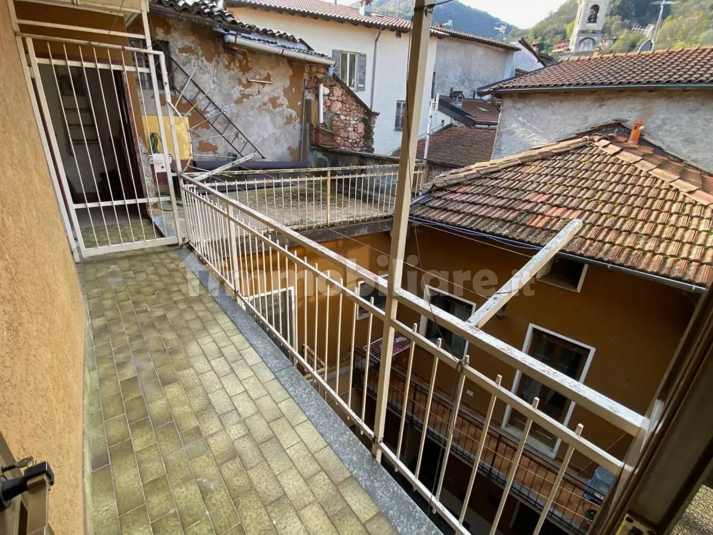 Terratetto unifamiliare via A Bossi 7, Centro, Brusimpiano - foto 5