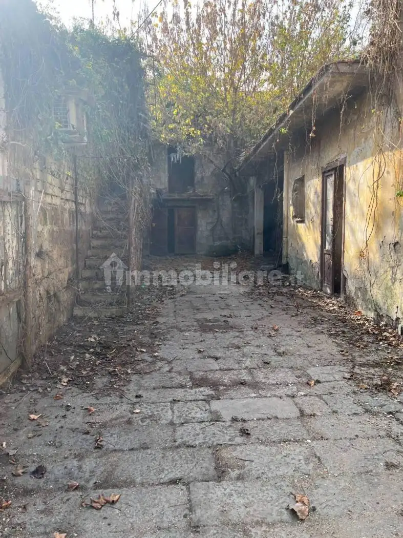 Rustico - Casale in vendita a Lusciano