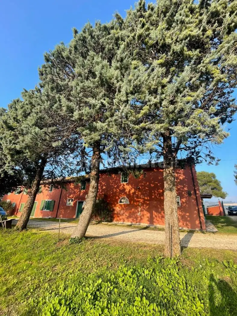 Rustico - Casale in vendita a Pesaro