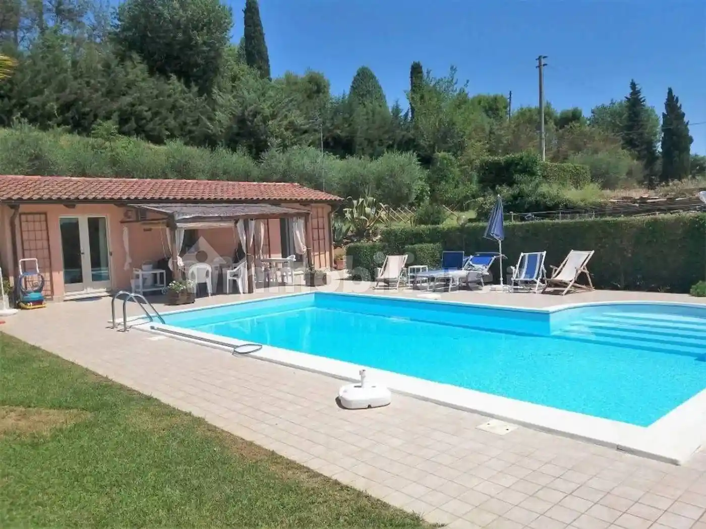 Villa in vendita a Civitanova Marche