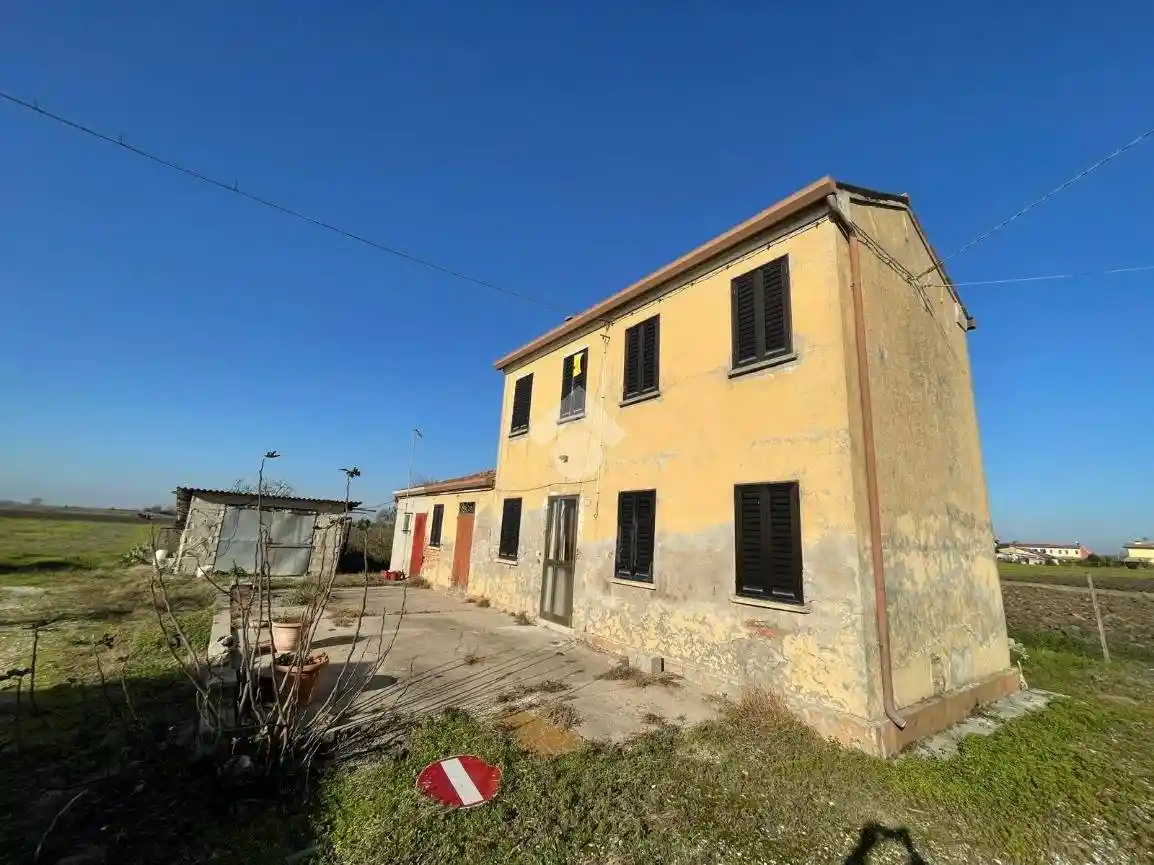 Casa indipendente in vendita a Agna