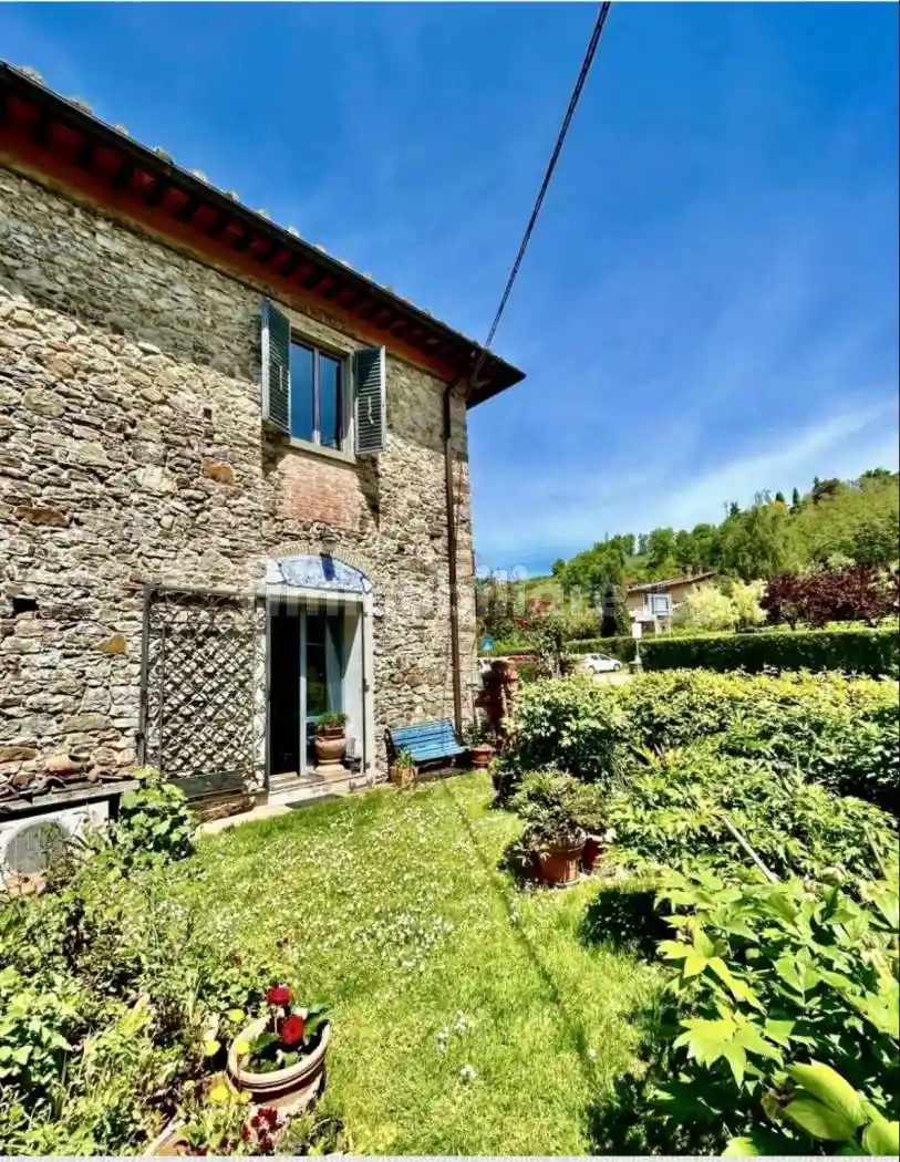 Casa indipendente in vendita a Greve in Chianti