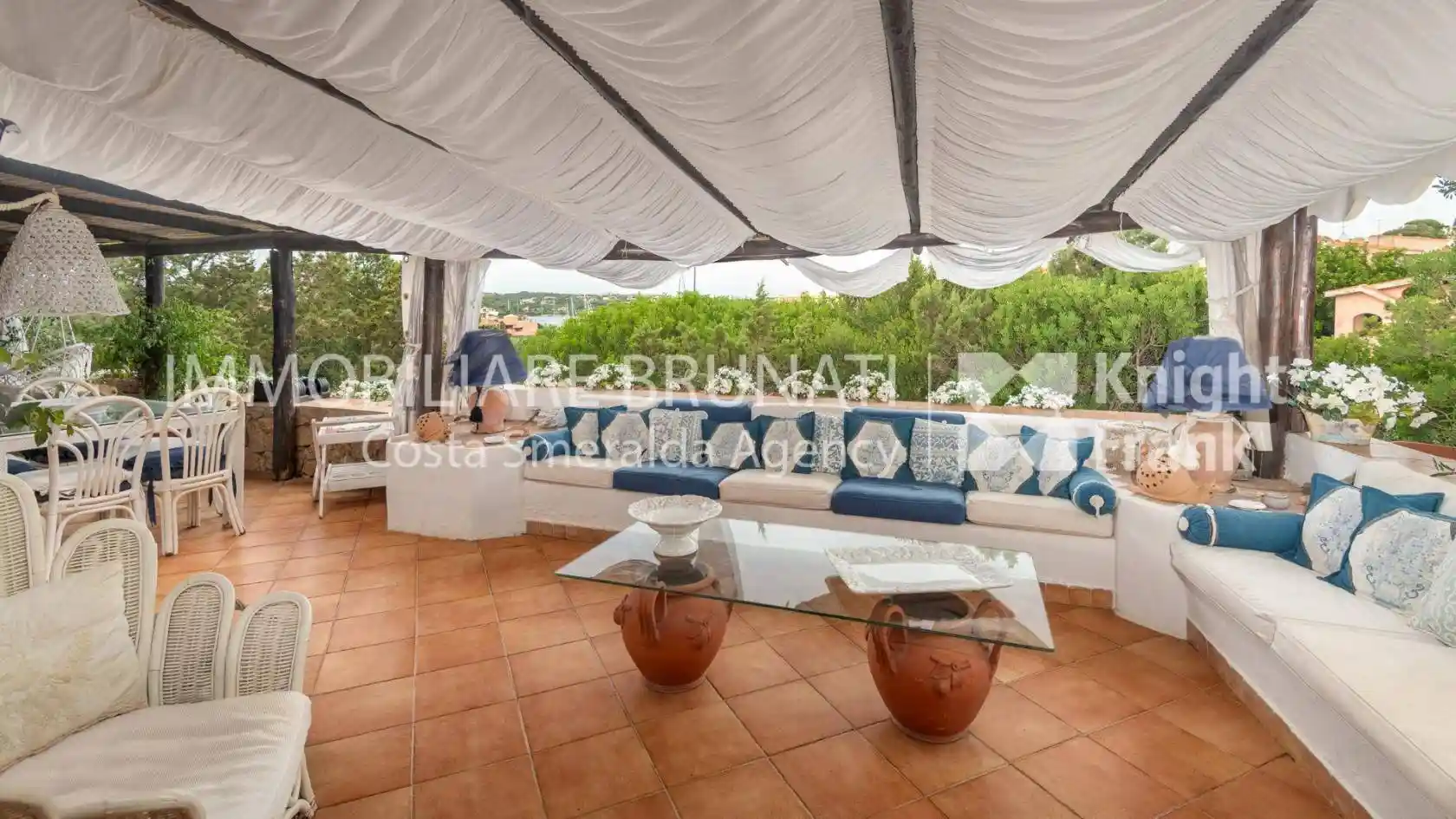 Appartamento in vendita a Arzachena