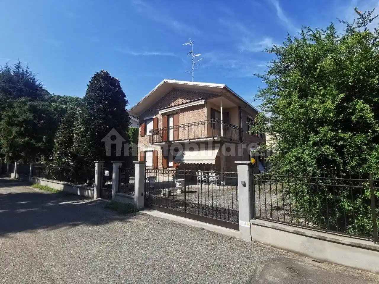 Villa in vendita a Correggio