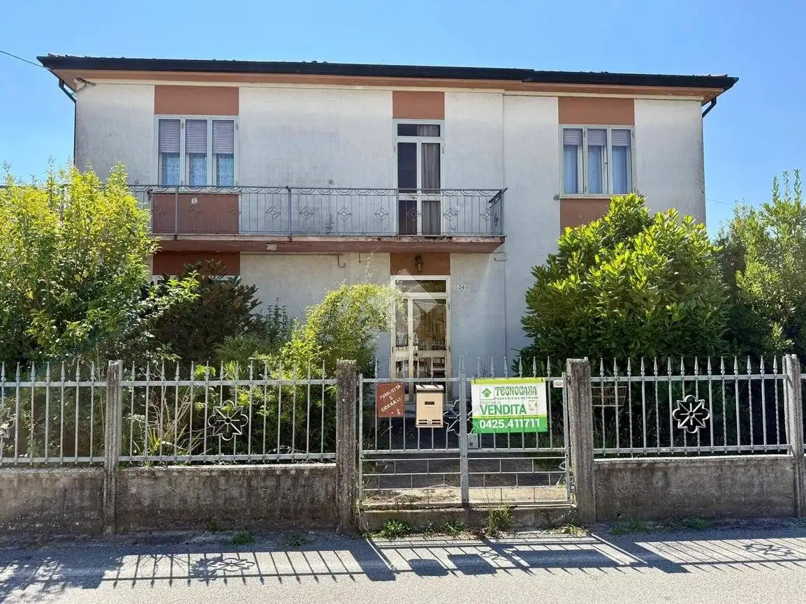 Villa in vendita a Rovigo