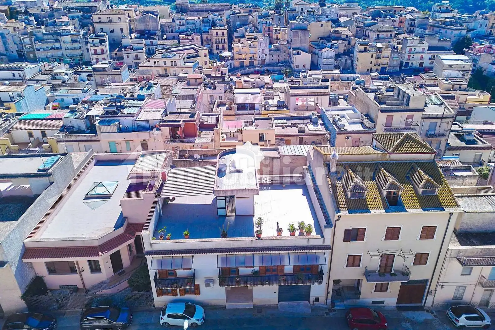 Terratetto unifamiliare 311 m², buono stato, Calatafimi, Calatafimi-Segesta - foto 2