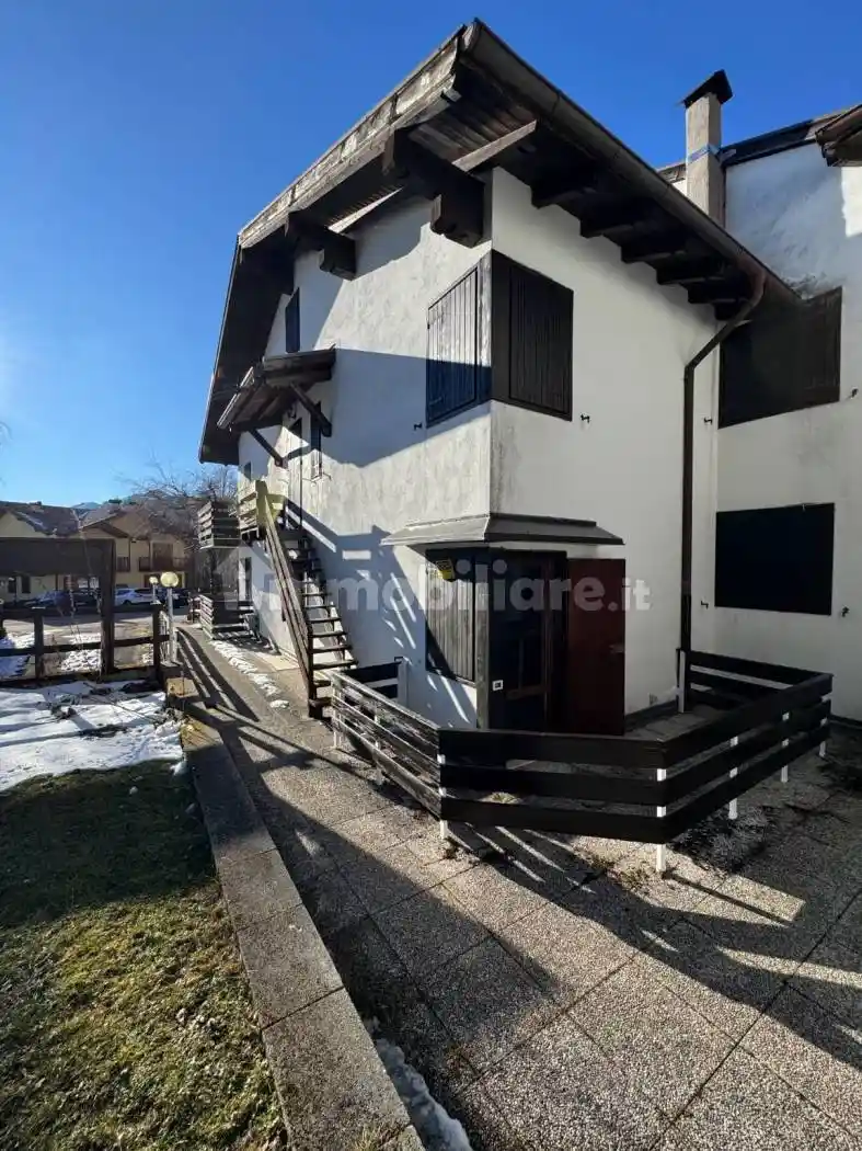 Appartamento in vendita a Brentonico