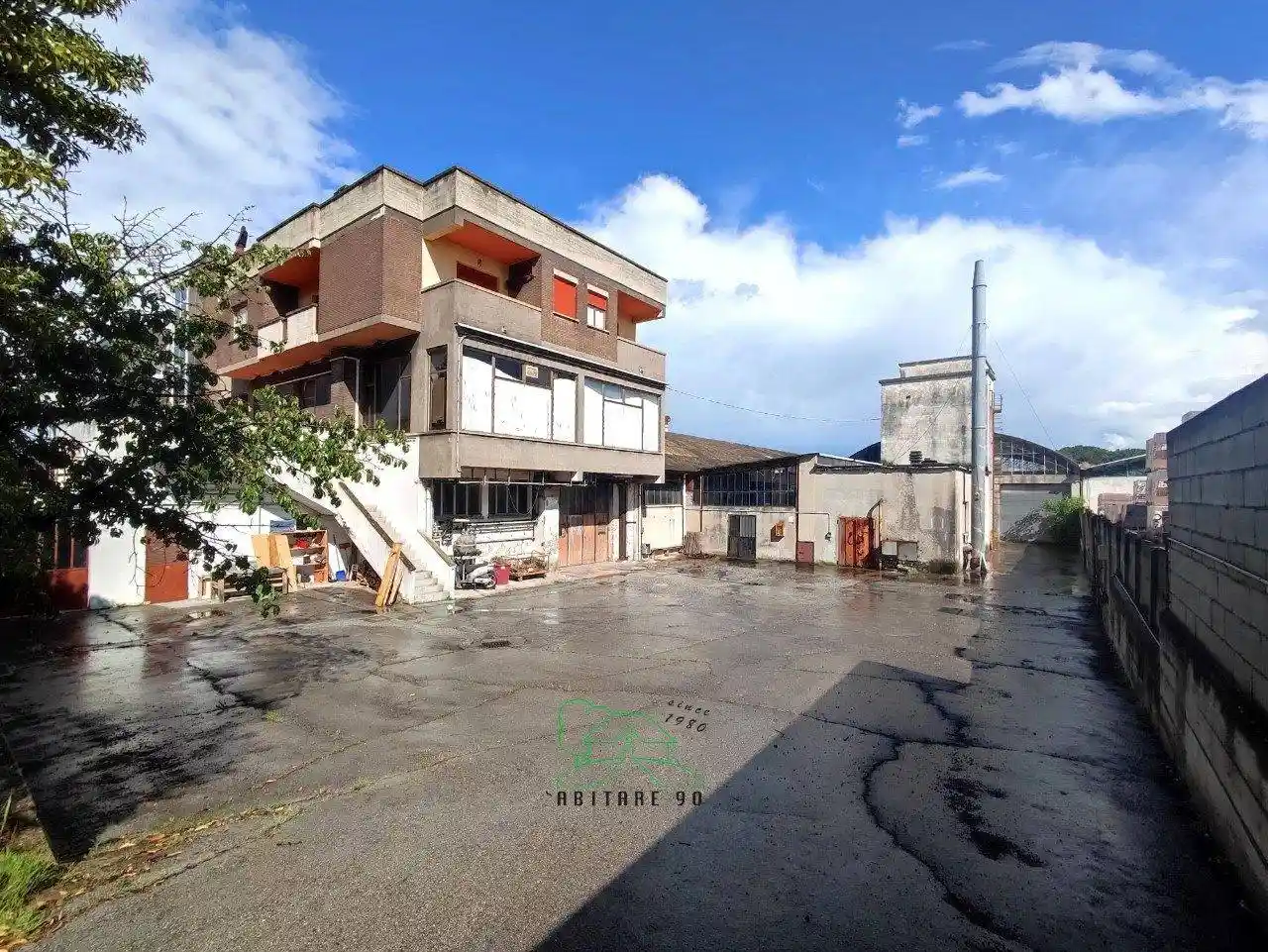 Palazzo - Edificio in Affitto - foto 3