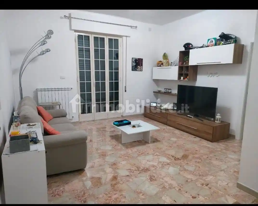 Appartamento in affitto a Brindisi