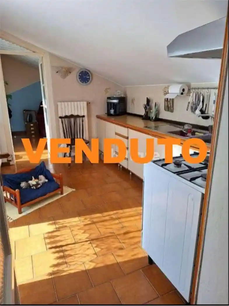 Appartamento in vendita a Rogeno