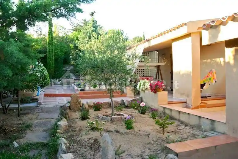 Appartamento in vendita a Trinità d'Agultu e Vignola