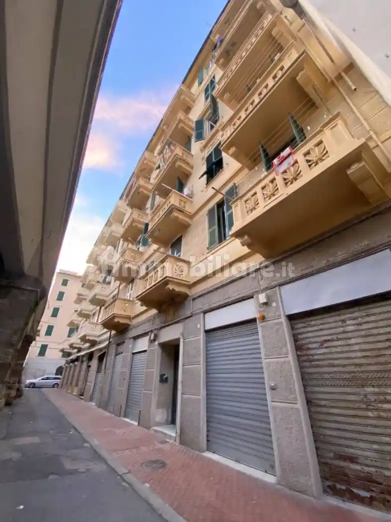 Appartamento in vendita a Savona