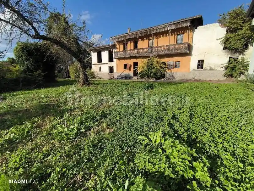 Rustico - Casale in vendita a Sciolze