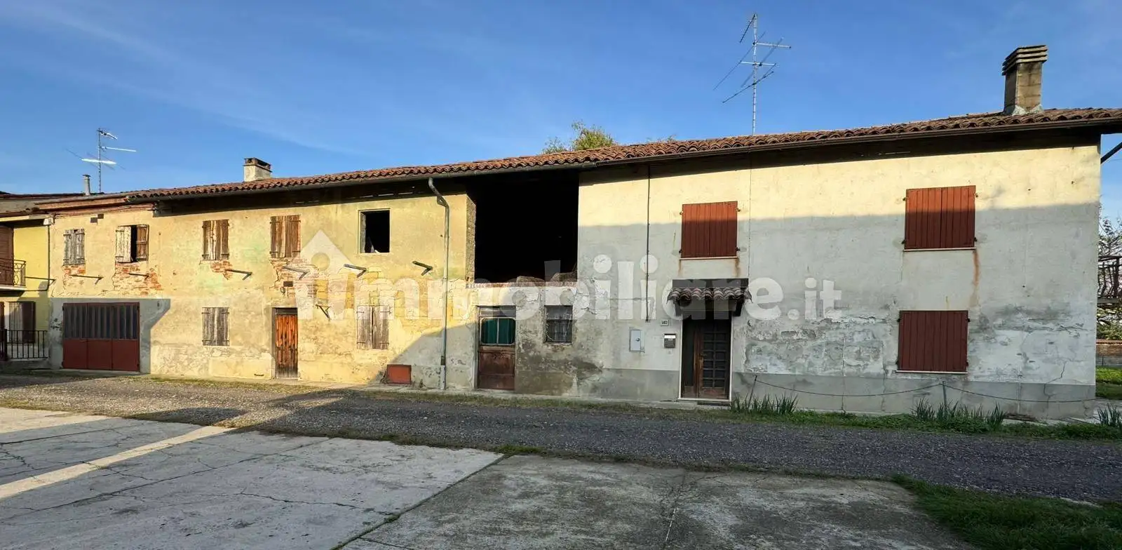 Rustico - Casale in vendita a Casale Monferrato