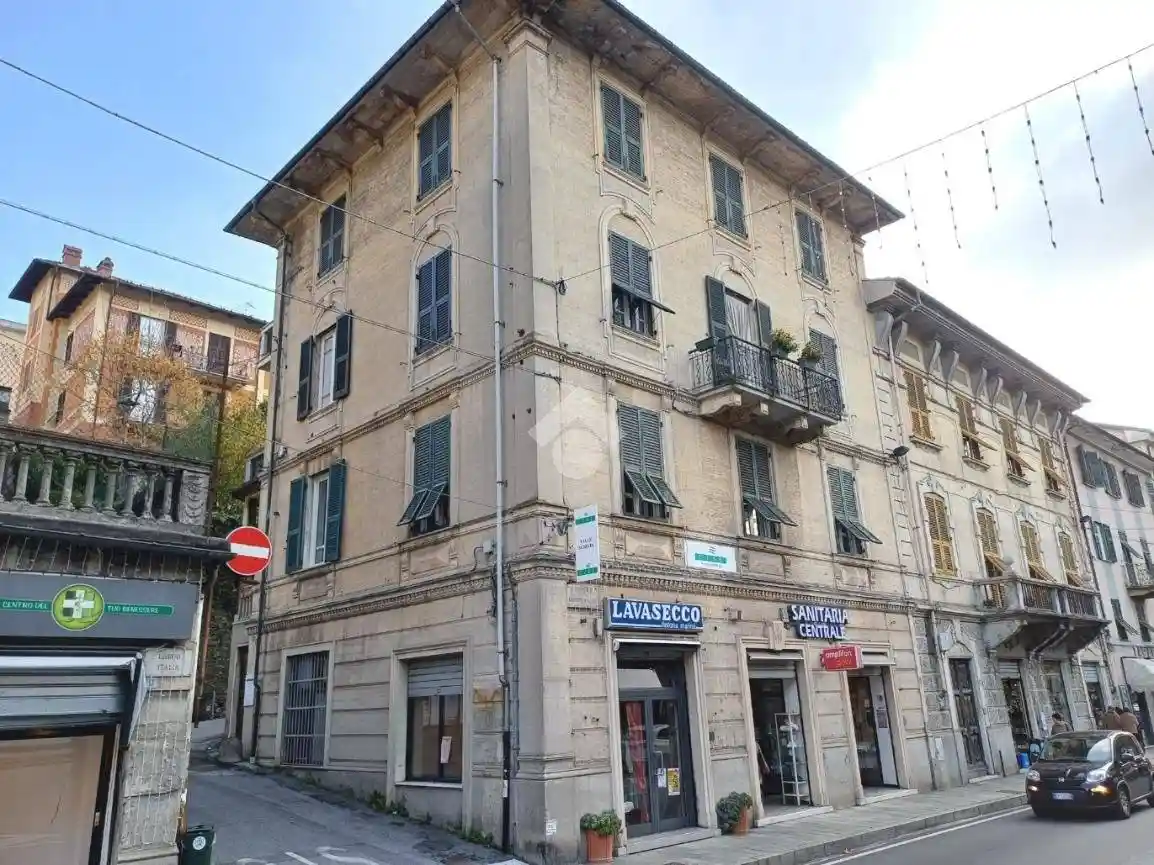 Appartamento in vendita a Busalla