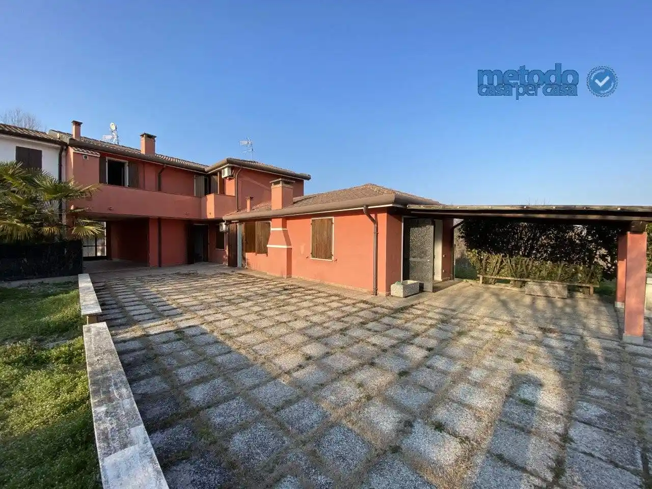 Villa in vendita a Rovigo