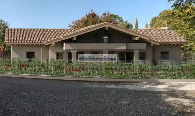 Villa in vendita a Soiano del Lago