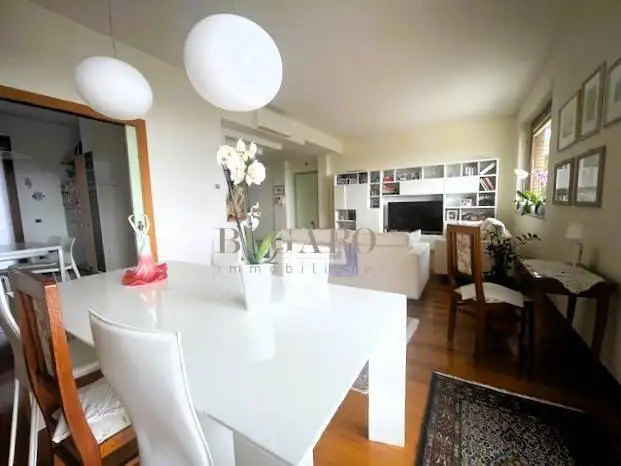 Villa in vendita a Ancona