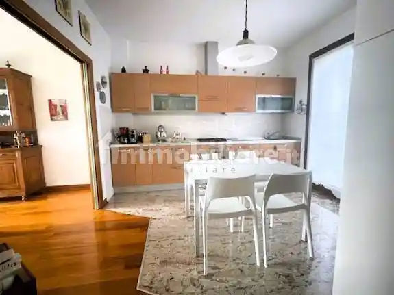 Villa unifamiliare, ottimo stato, 326 m², Baraccola - Aspio, Ancona - foto 3