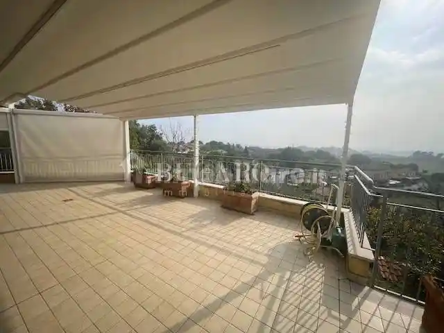 Villa unifamiliare, ottimo stato, 326 m², Baraccola - Aspio, Ancona - foto 4