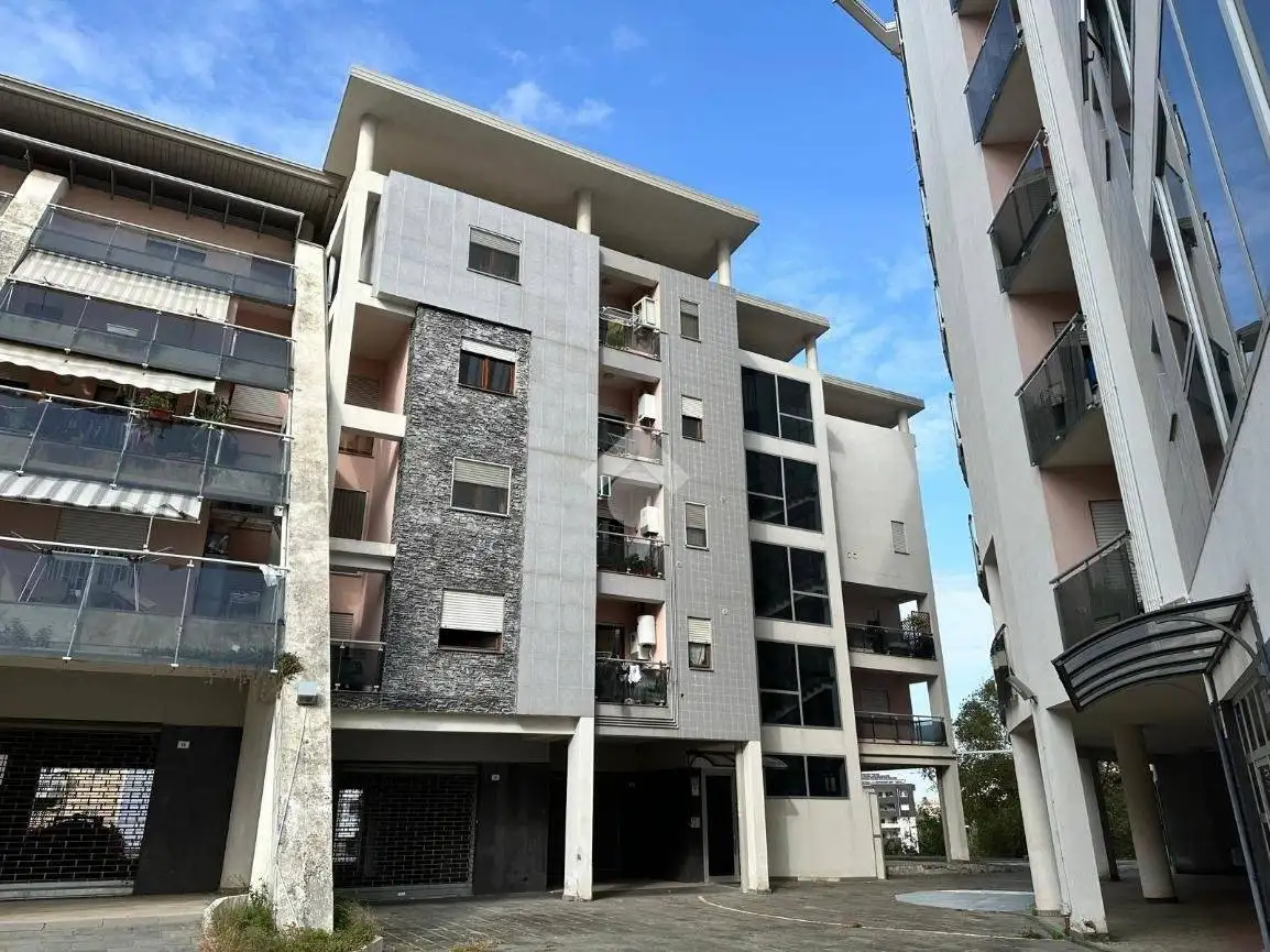 Appartamento in vendita a Cosenza