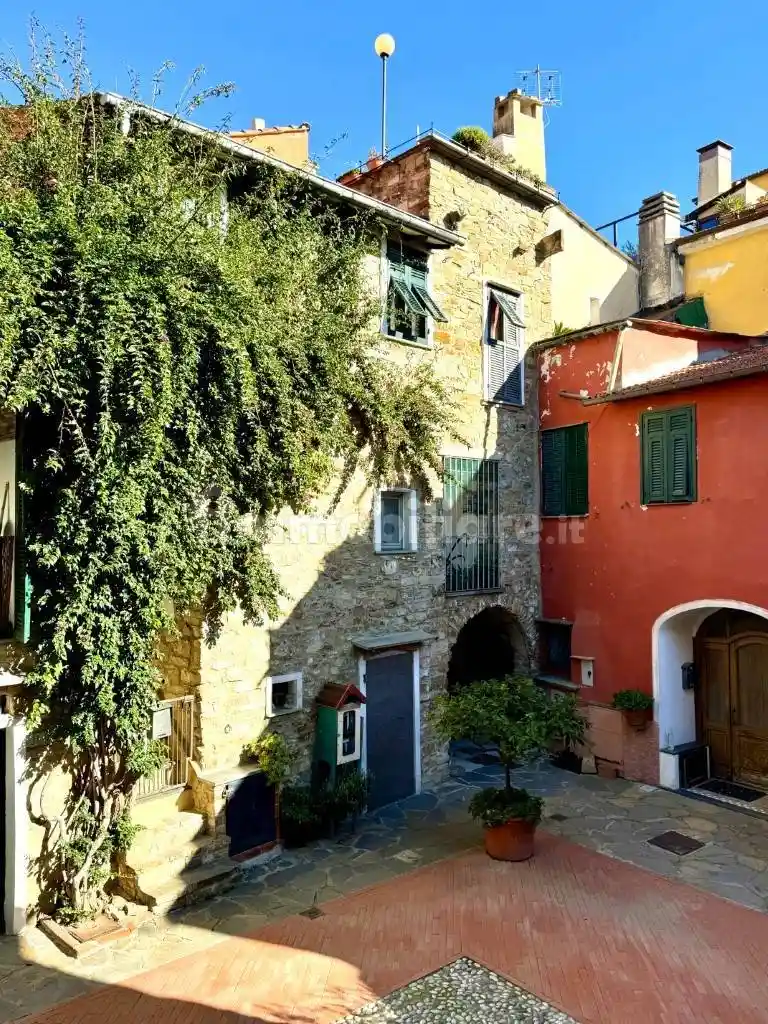 Quadrilocale via Giuseppe Mazzini 2, Poggi, Imperia - foto 4