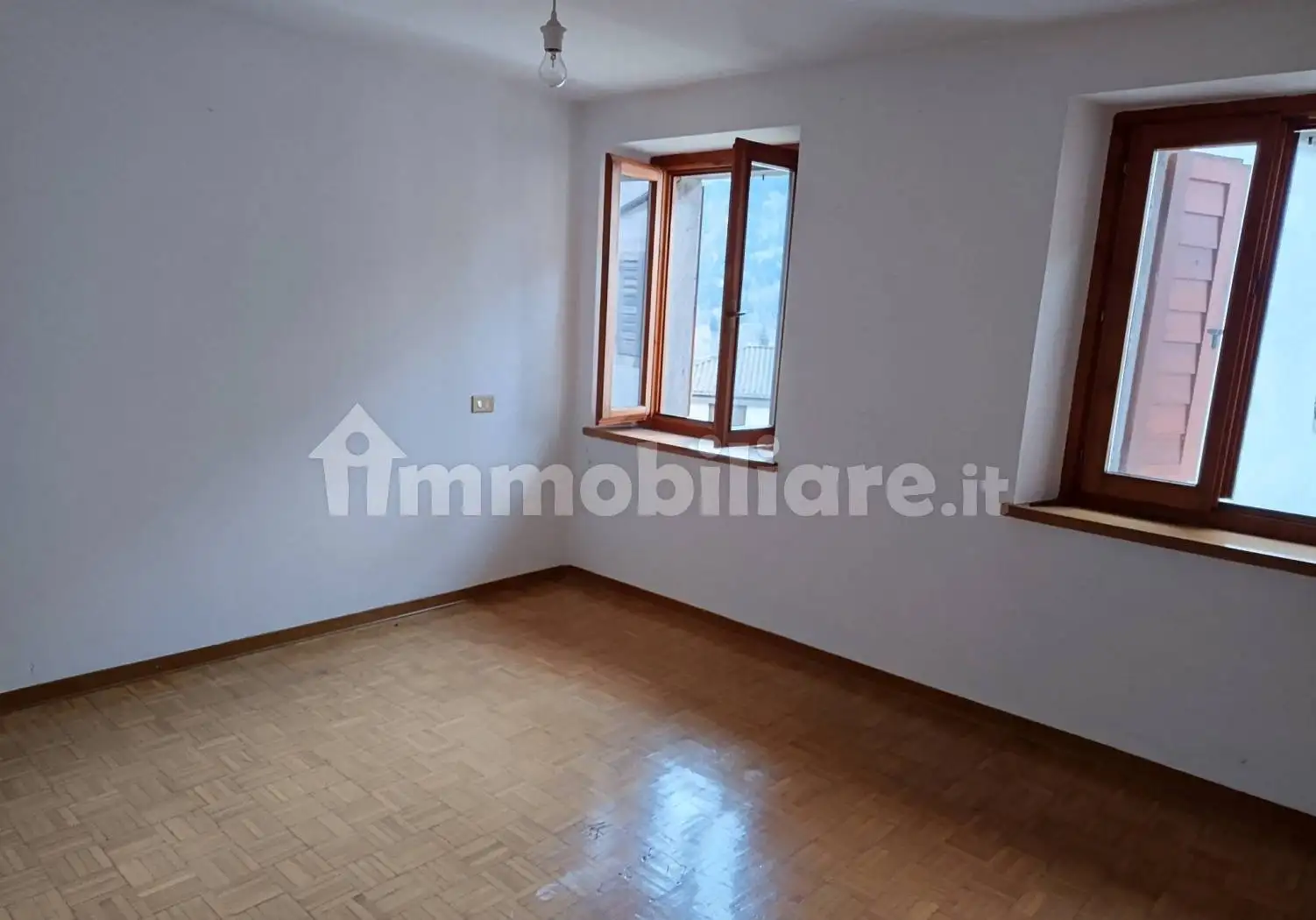 Appartamento in vendita a Sutrio