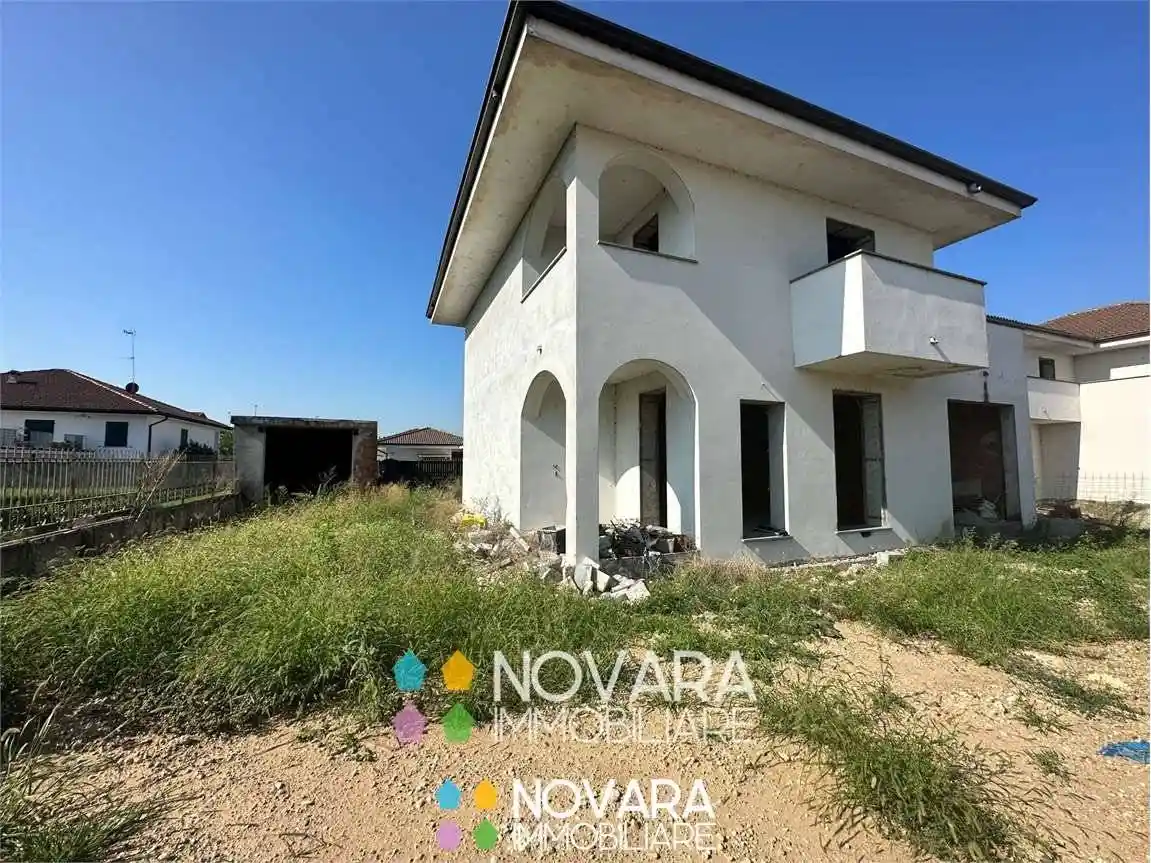 Villetta a schiera - foto 2