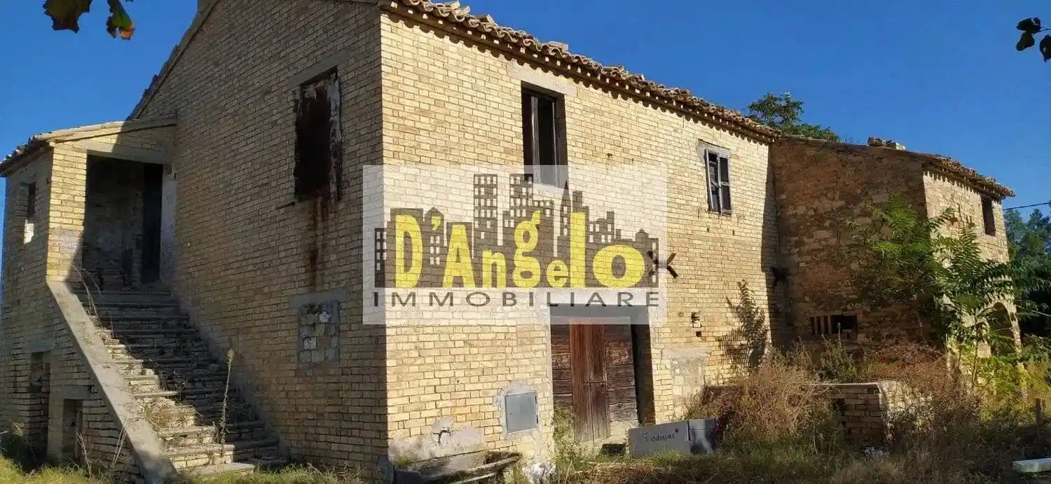 Rustico - Casale in vendita a Castignano