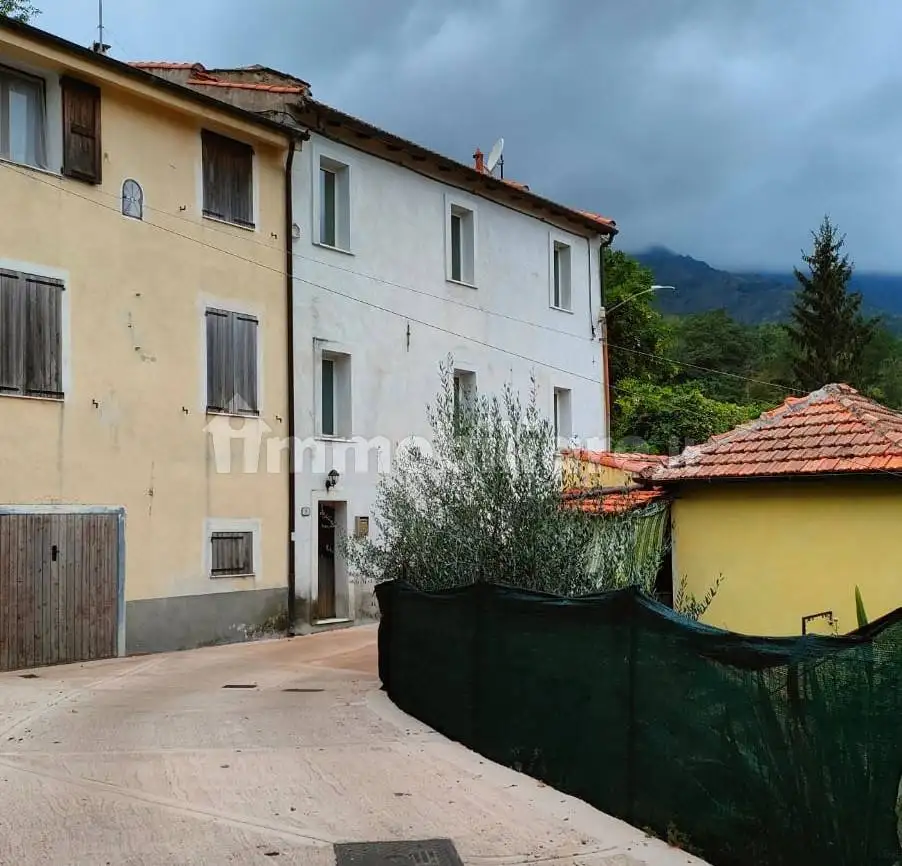 Appartamento in asta a Borgomaro