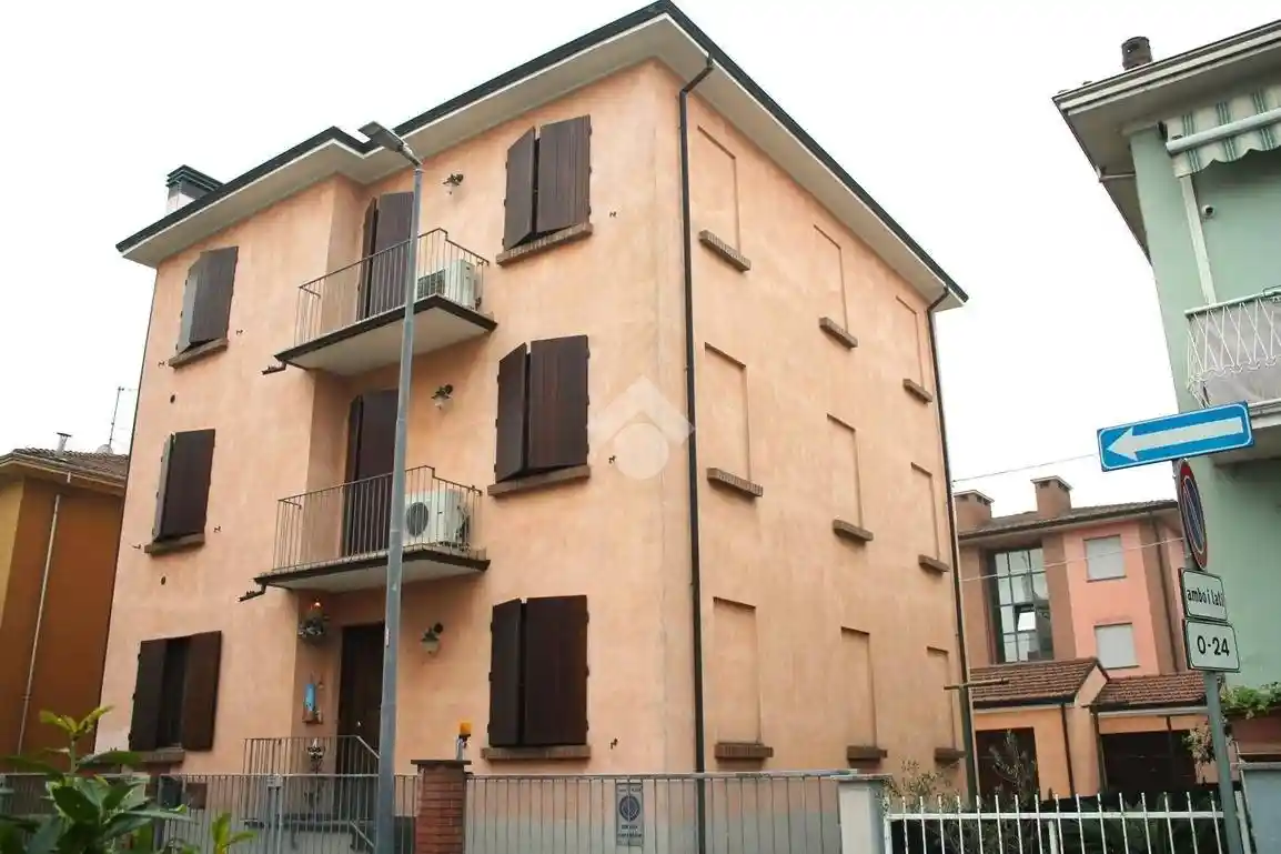 Villa in vendita a Noceto