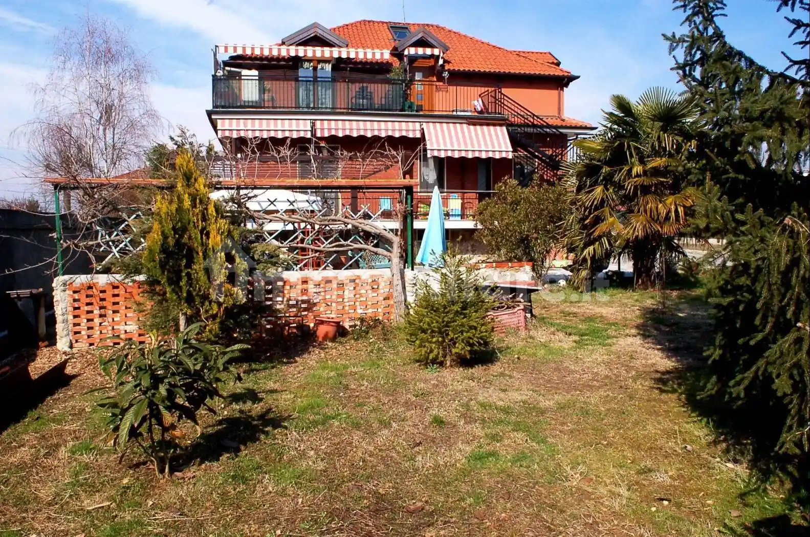 Villa in vendita a Lombardore