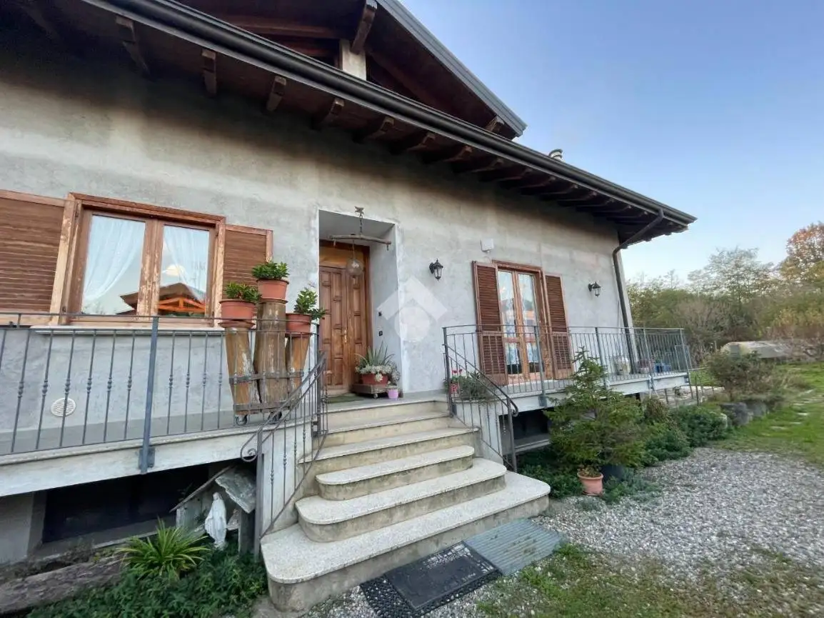 Villa in vendita a Boca