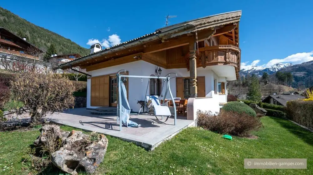 Villa unifamiliare, buono stato, 450 m², Capriana - foto 2