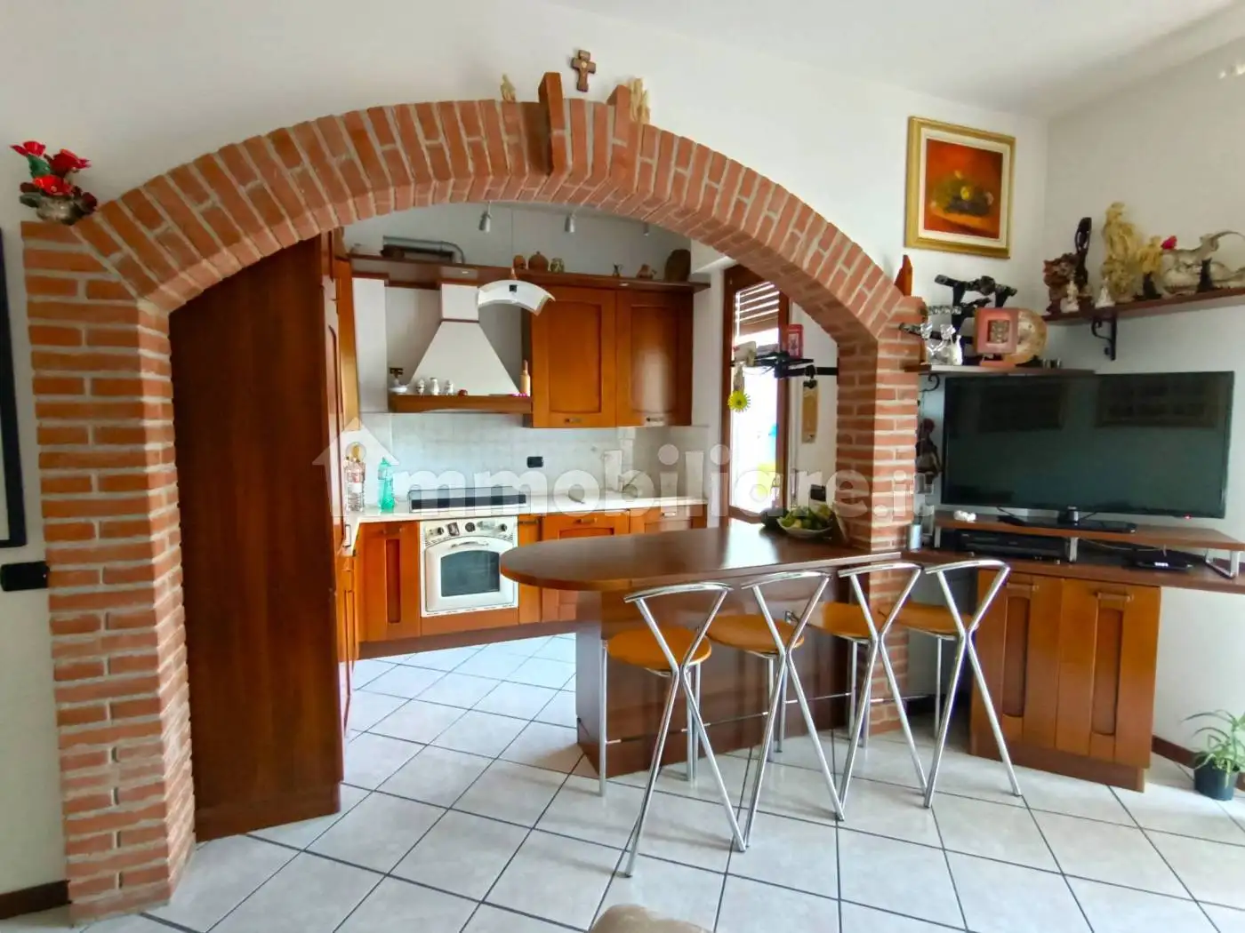 Appartamento in vendita a Barni