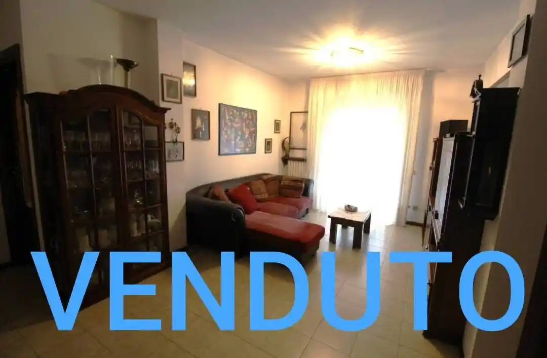 Appartamento in vendita a Bareggio