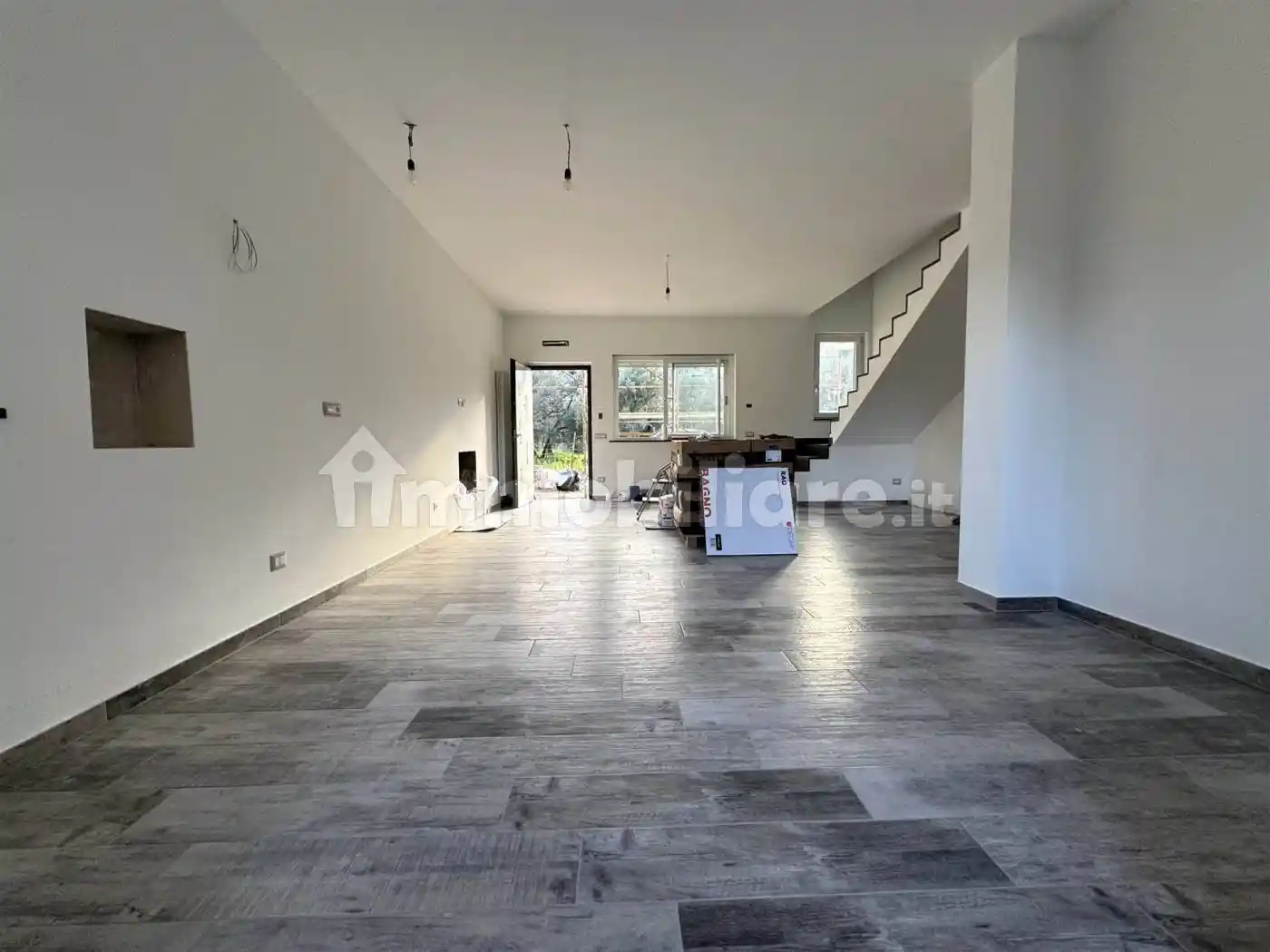 Villa bifamiliare, nuova, 189 m², Montepaone - foto 2