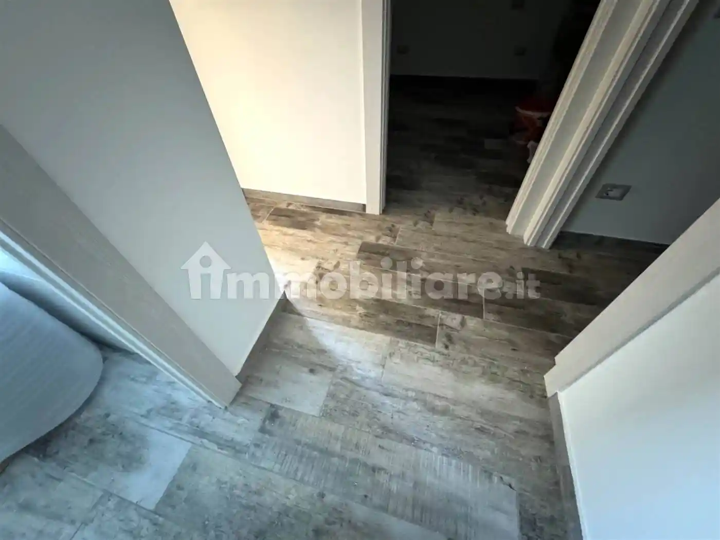 Villa bifamiliare, nuova, 189 m², Montepaone - foto 4