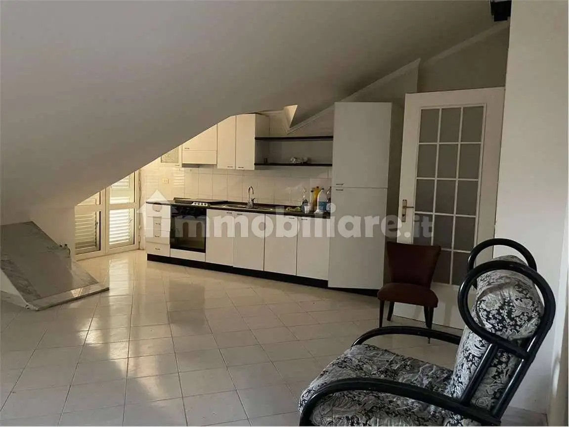 Appartamento in vendita a Falciano del Massico