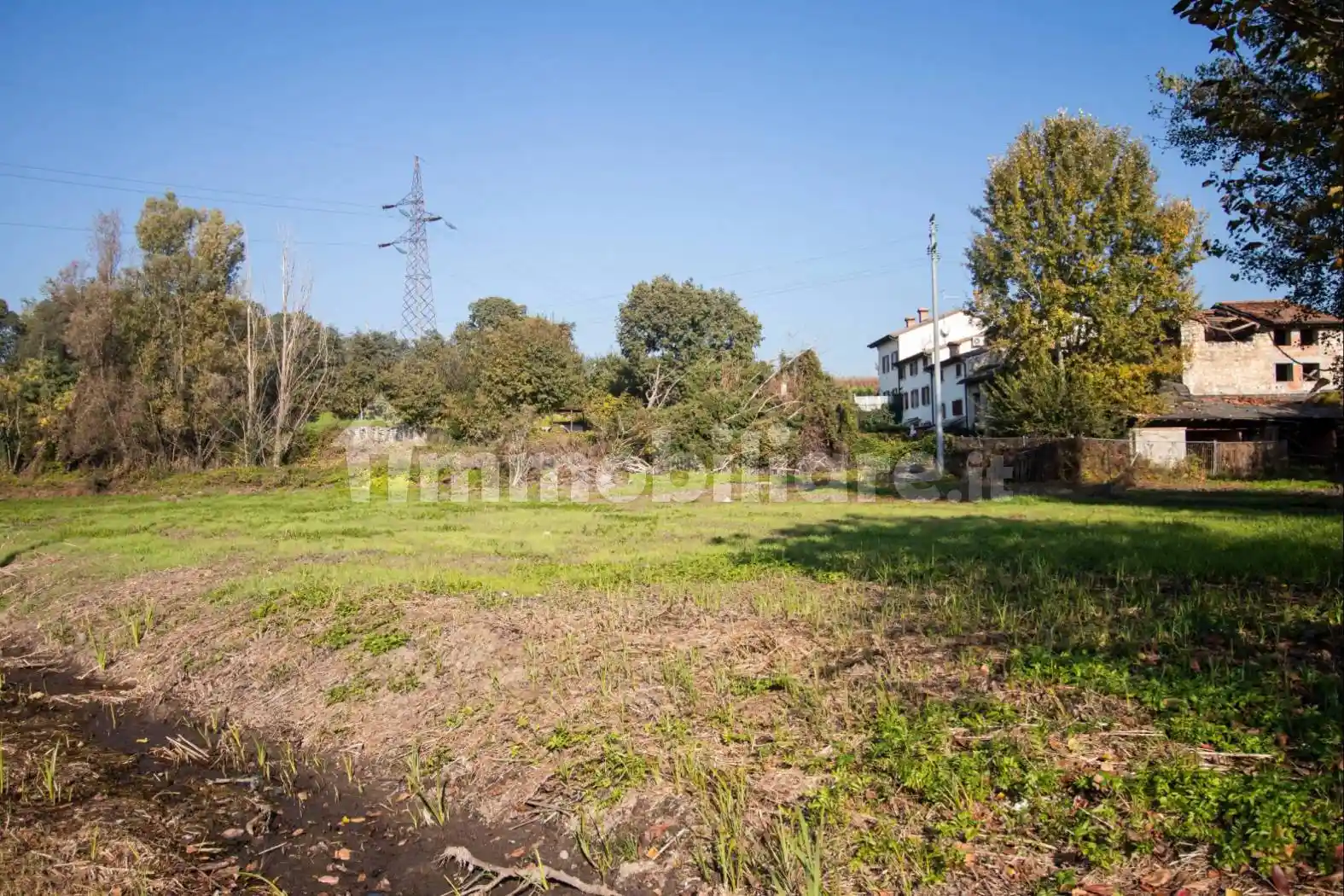 Rustico - Casale in vendita a Verona